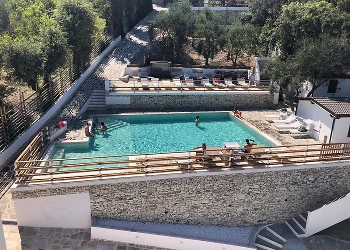 Riviera Hotel 3*