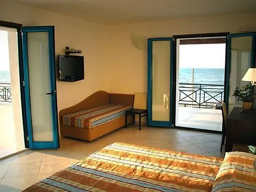 Riviera 3*