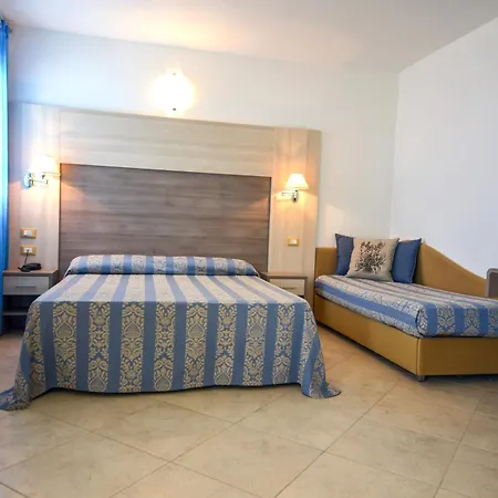 Riviera Ξενοδοχείο 3*
