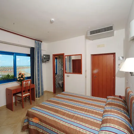 Riviera Hotel Rodi Garganico