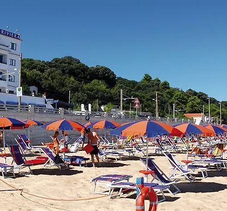 Riviera Ξενοδοχείο