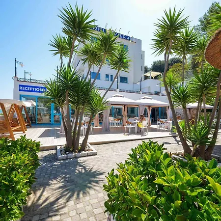 Riviera Ξενοδοχείο 3*